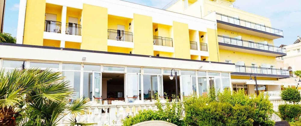 Hotel Royal - last minute hotel in Cattolica