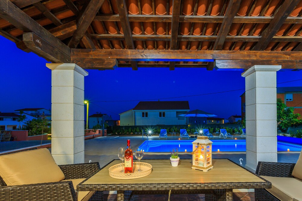 Villa Rusula — 4-Star Luxury Hotel in Trogir, Croatia