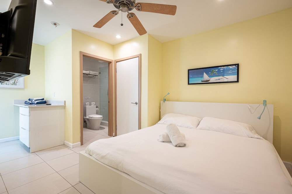 Casa del Mar — 4-Star Luxury Hotel in Hollywood, United States