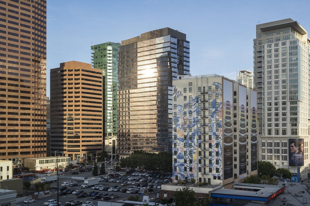 Courtyard Los Angeles L.A. LIVE - photo 27