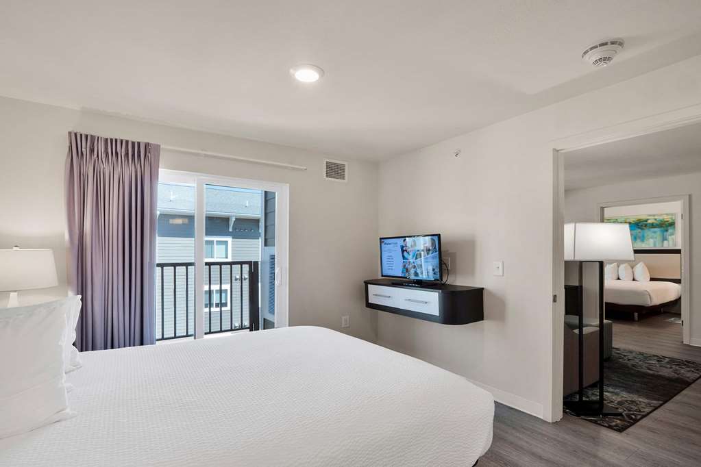 WaterWalk Extended Stay by Wyndham Charlotte Arrowood - photo 43