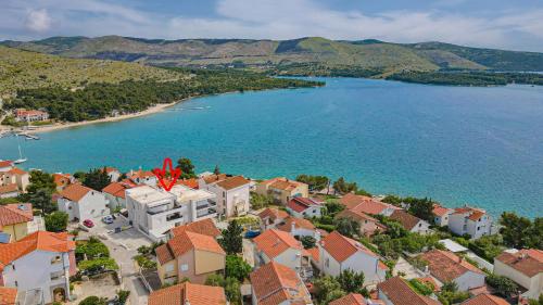 Apartment Ana Maria — 4-Star Luxury Hotel in Sibenik, Croatia
