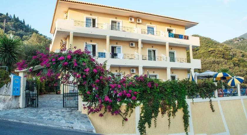 Alonakia Hotel - carbon neutral hotel in Corfu
