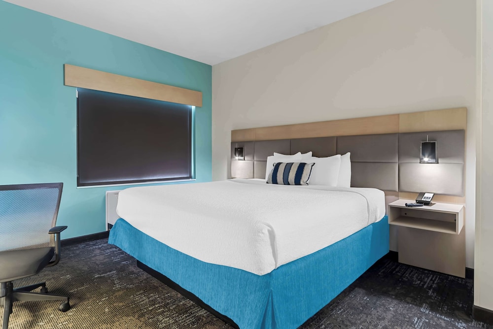 Best Western Plus Ogallala Inn - photo 13
