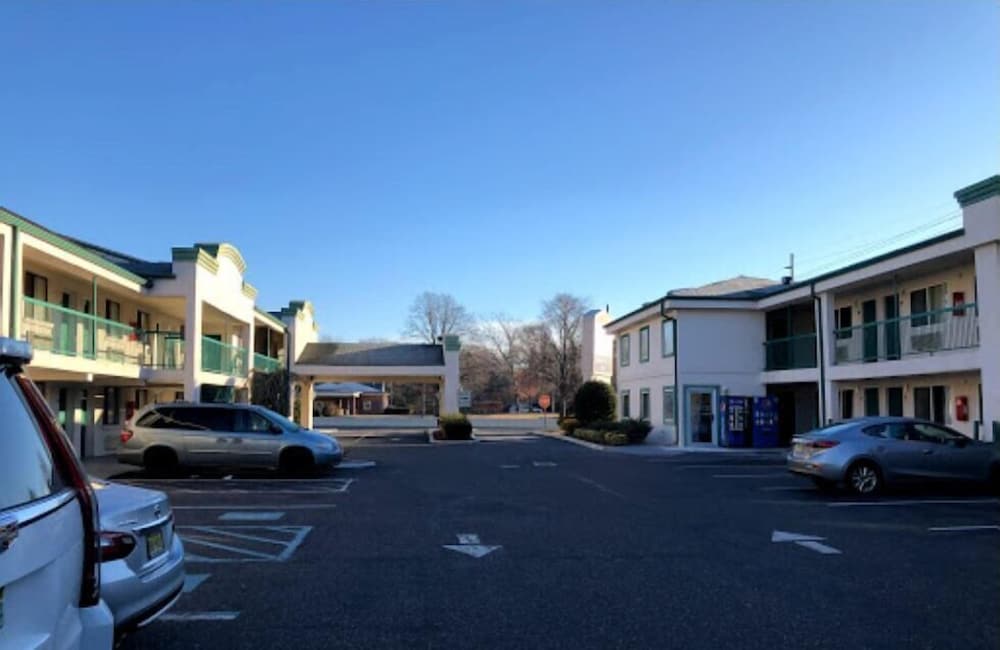 Garden State Inn - photo 26
