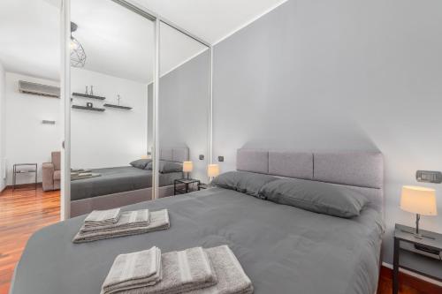 Free Private Parking 5min to Metro Balcony Quiet — 4-Star Luxury Hotel in Milan, Italy