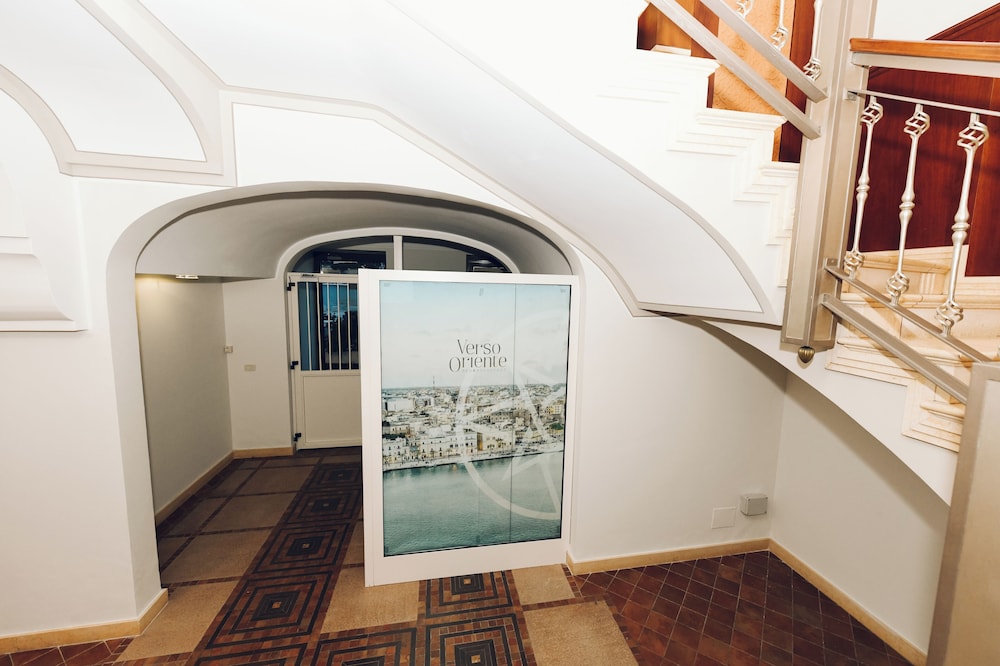 Verso Oriente — 4-Star Luxury Hotel in Brindisi, Italy