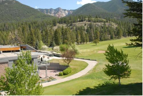Radium Resort - carbon neutral hotel in Unknown City