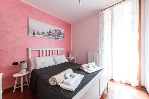 Appartamento Caterina a 5 Minuti Da Milano Fiere E San Siro Con Wifi Netflix Free Parking — 4-Star Luxury Hotel in Milan, Italy