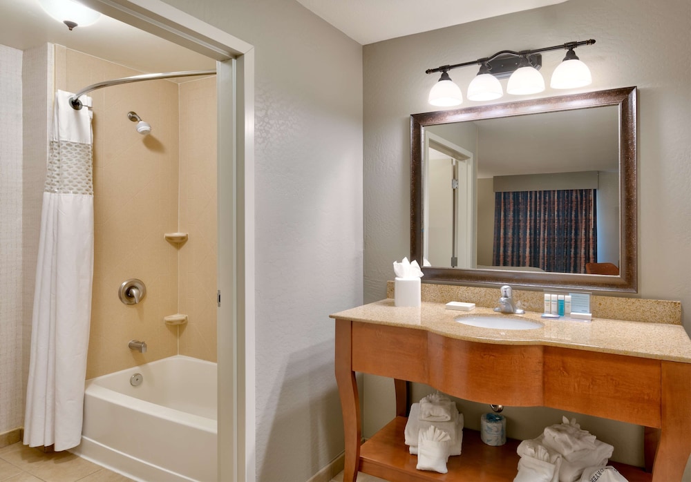 Hampton Inn & Suites Show Low Pinetop - photo 21