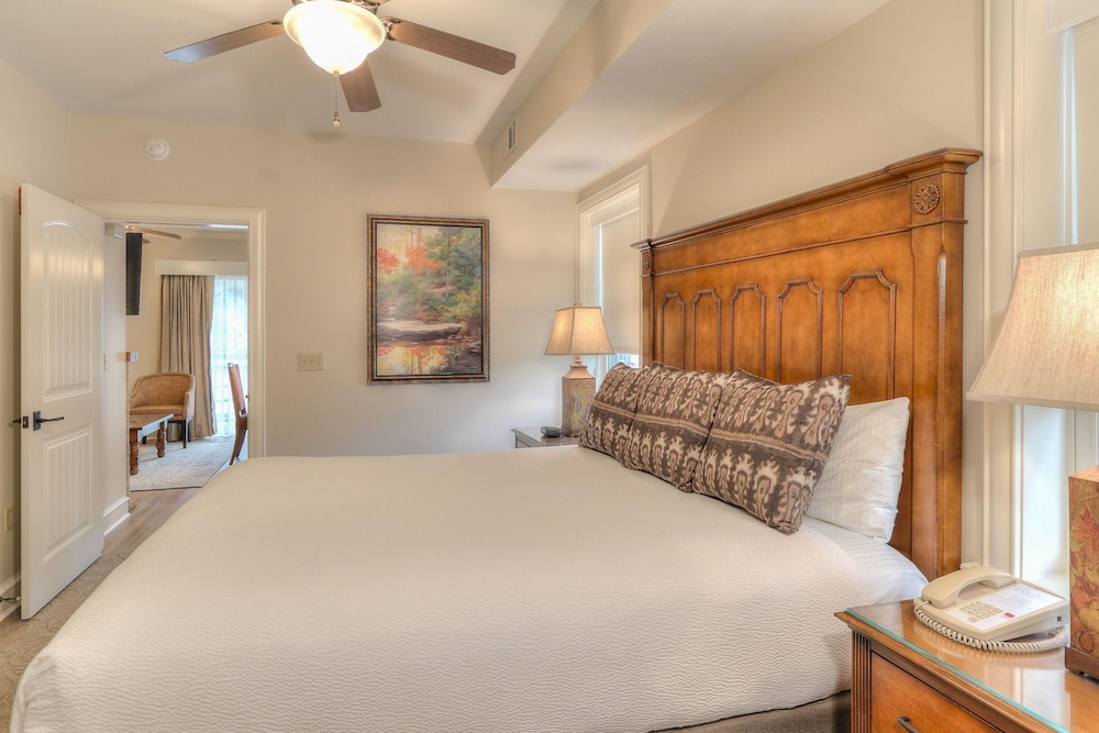 RiverStone Condo Resort & Spa - photo 25