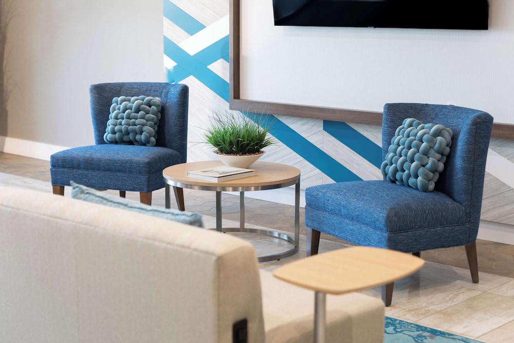 Hilton Garden Inn Des Moines Airport - photo 2