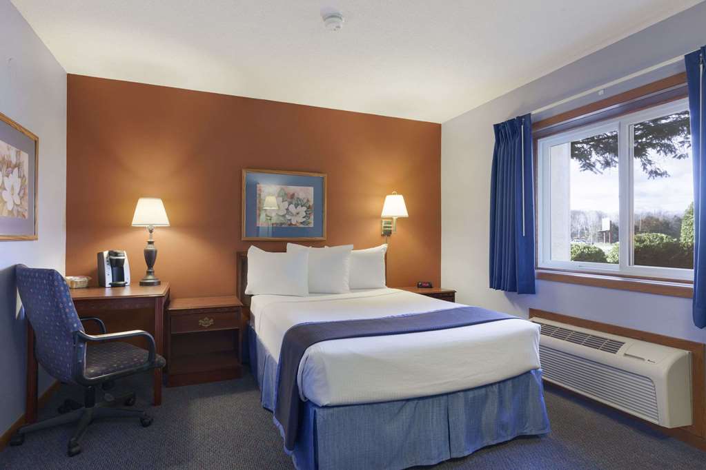 Travelodge by Wyndham Motel of St Cloud - photo 6