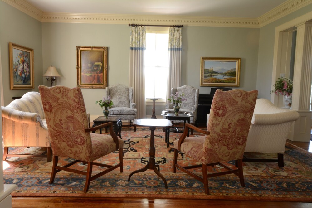 Woodville Bed and Breakfast — Virginia — photo 2