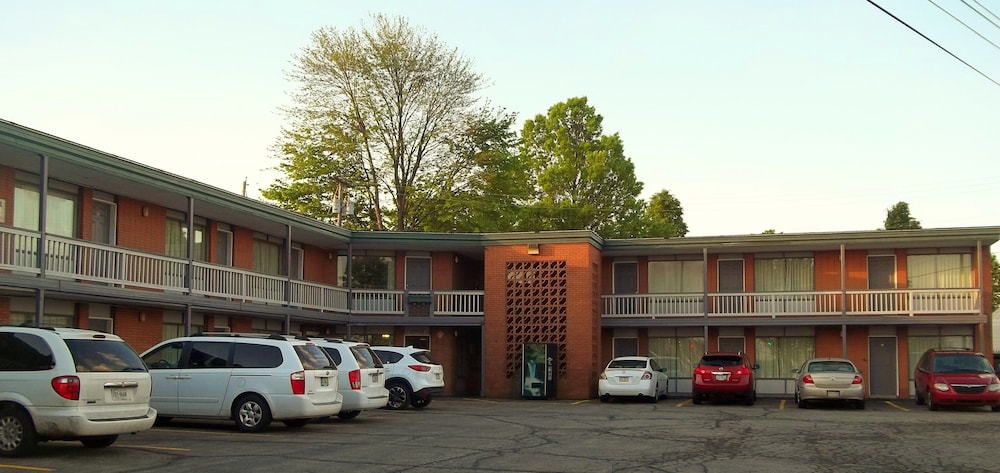 Royal Motel — hotel in Hermitage