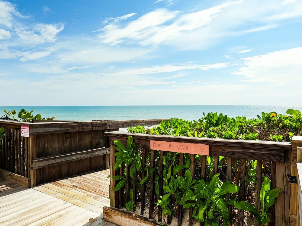 Melbourne Beach Resort - photo 15