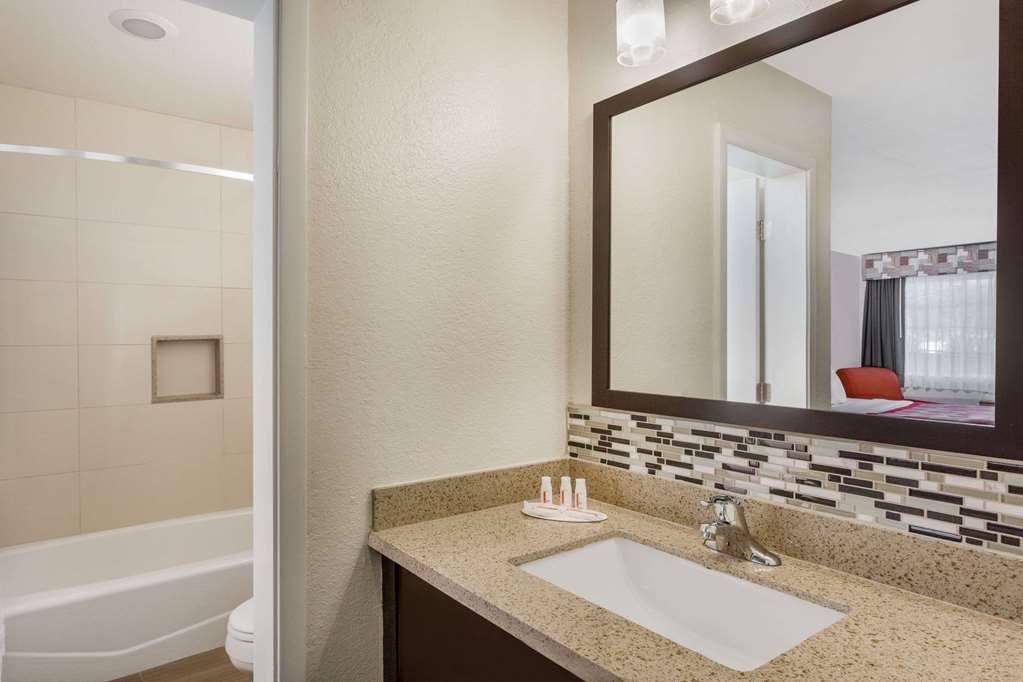 Ramada by Wyndham Monterey - photo 21
