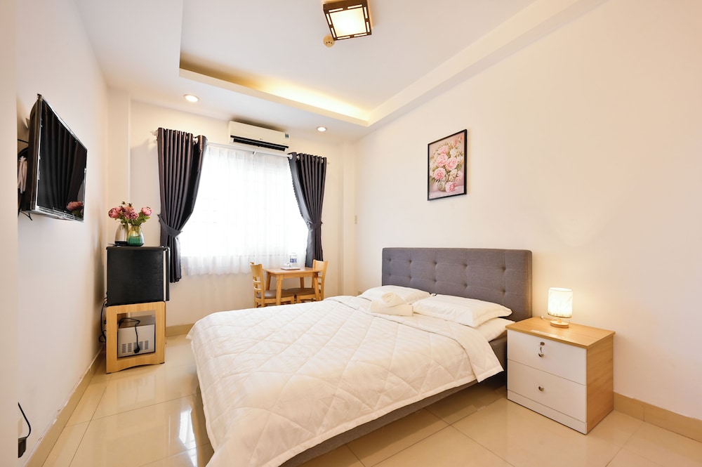 Huyen Homestay — 4-Star Luxury Hotel in Ho Chi Minh City, Vietnam
