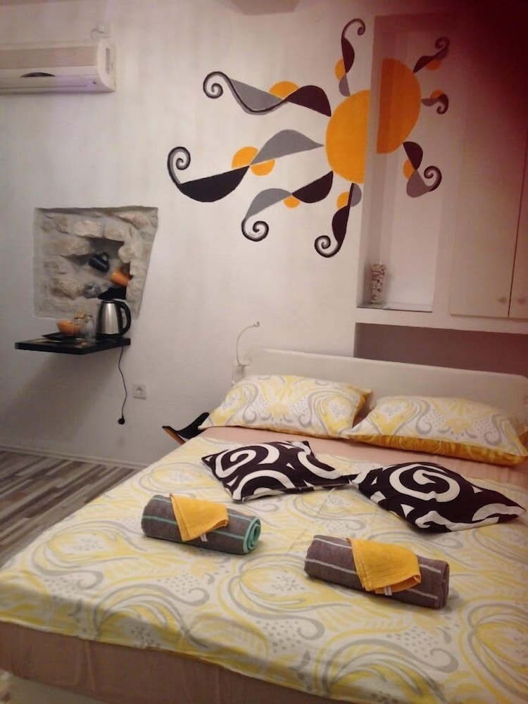 Dragazzo Room — Trogir — photo 2