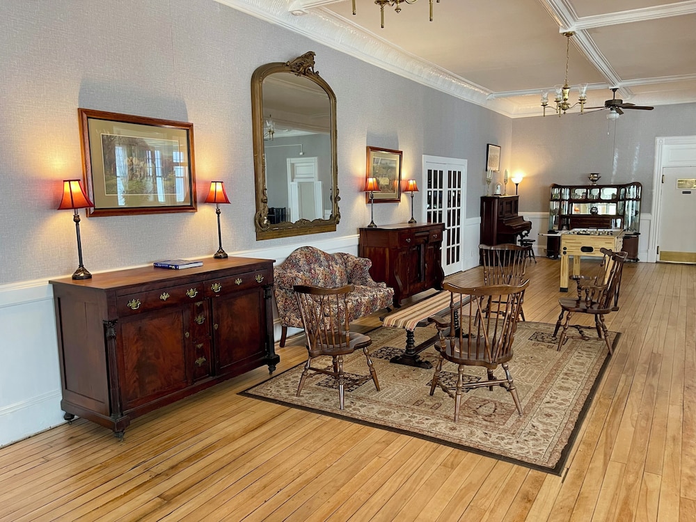 Brandon Inn - photo 14