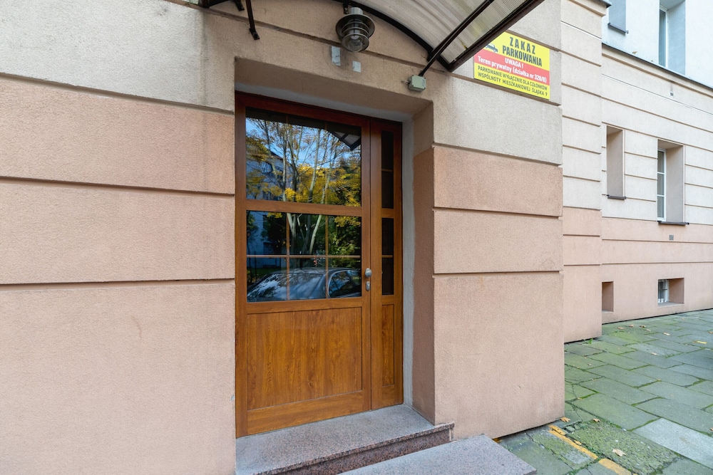 Kraków Trendy Studio Apartments by Noclegi Renters — 4-Star Luxury Hotel in Krakow, Poland
