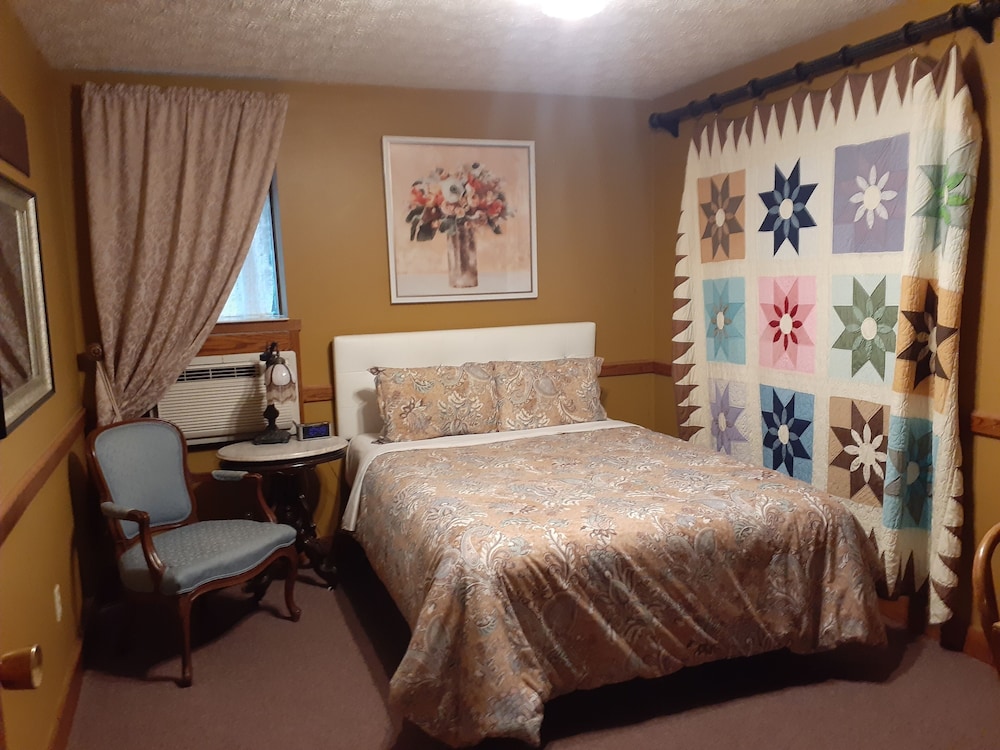 Hotel Millersburg - photo 40