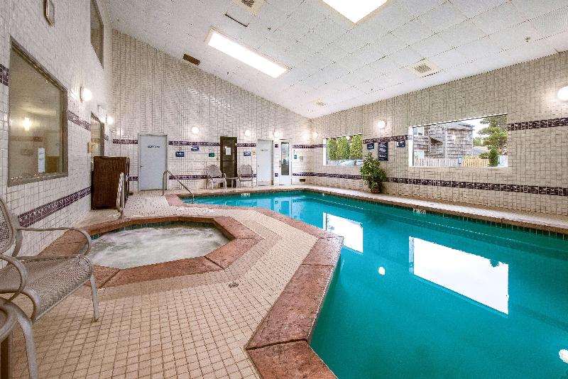 Inn and Suites Seaside - photo 29