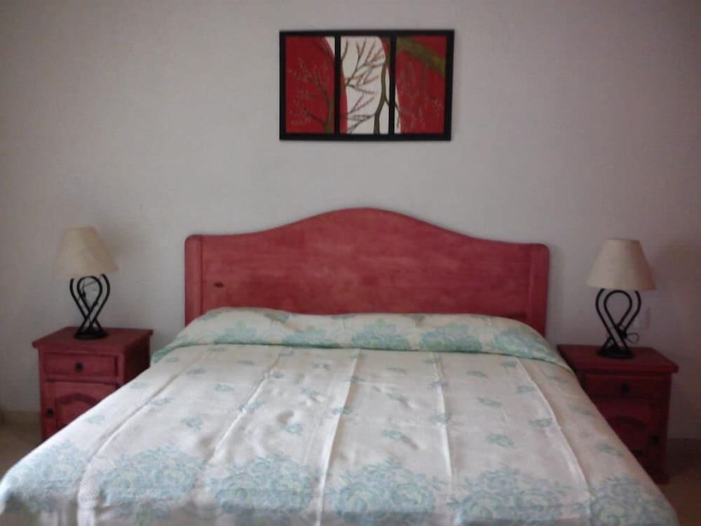 Posada Y Bungalows La Capilla in Ezequiel Montes, Mexico