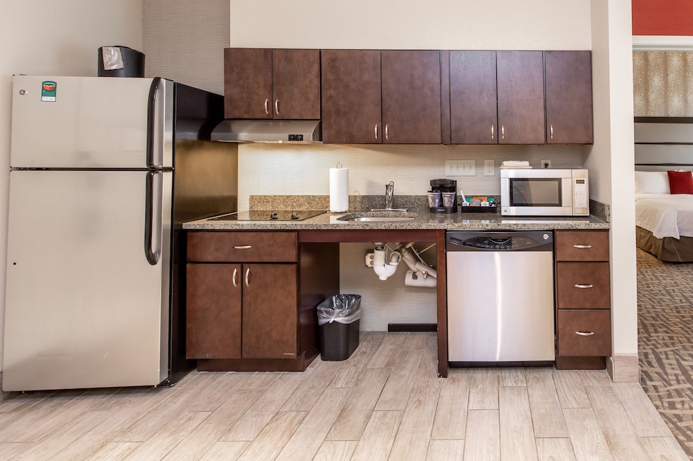 Homewood Suites by Hilton Charlotte Ballantyne NC - photo 28