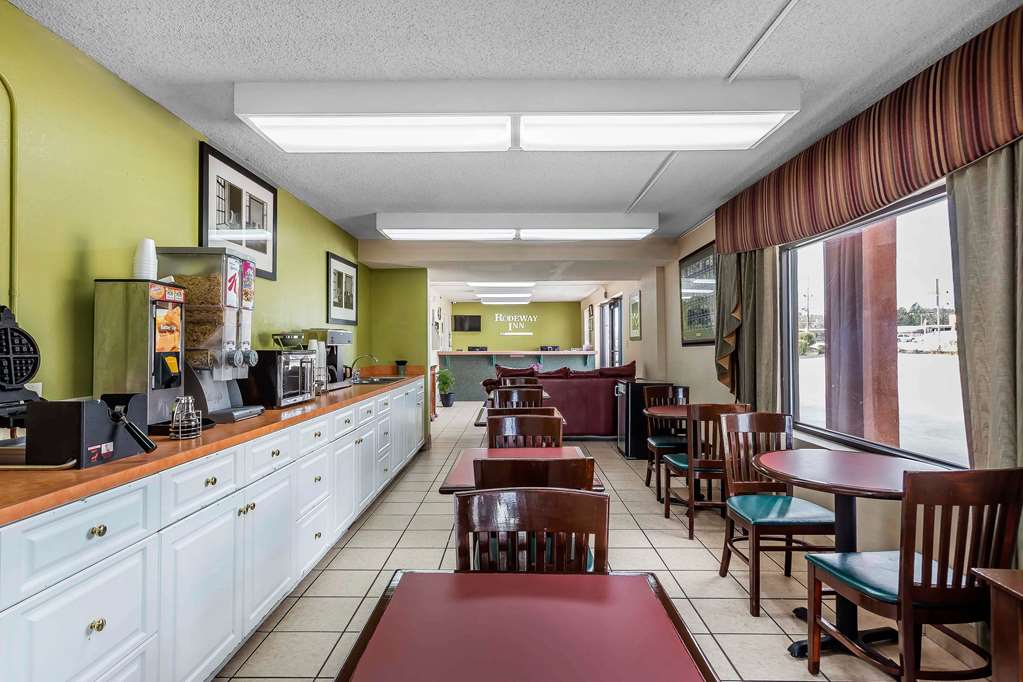Rodeway Inn Augusta South - photo 26