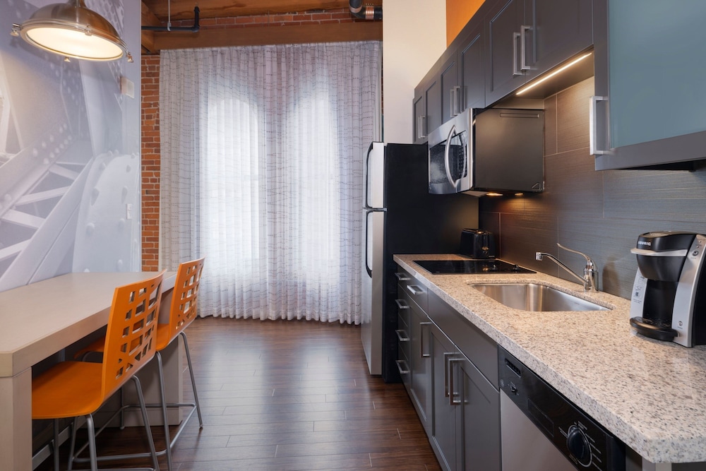 Residence Inn by Marriott Boston Downtown Seaport - photo 34