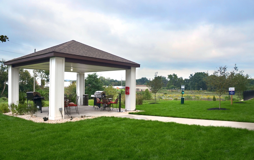 Candlewood Suites York by IHG - photo 15