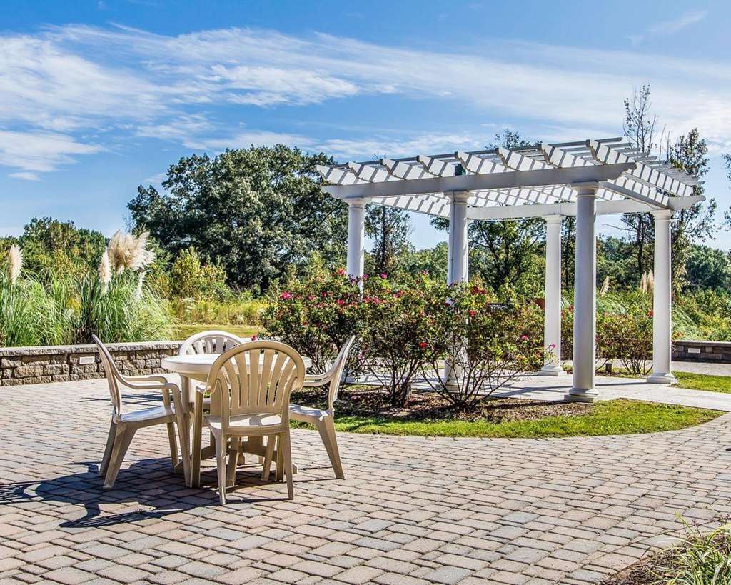 Comfort Inn and Suites Near Lake Guntersville - photo 3