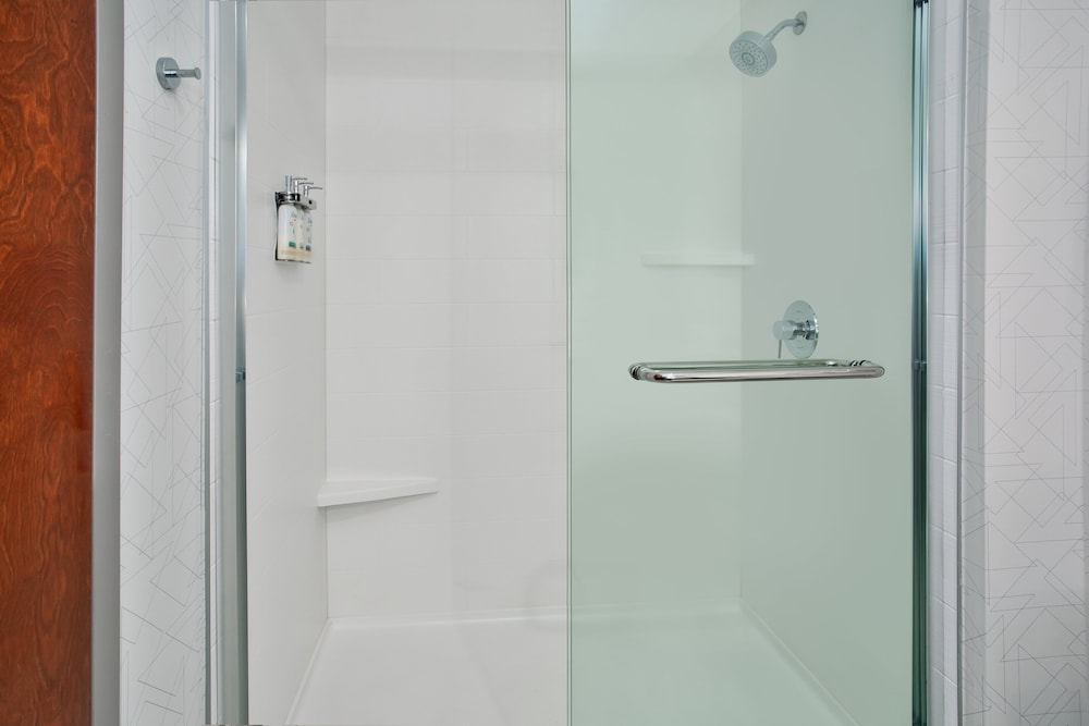 Holiday Inn Express Hotel & Suites Belleville by IHG - photo 34