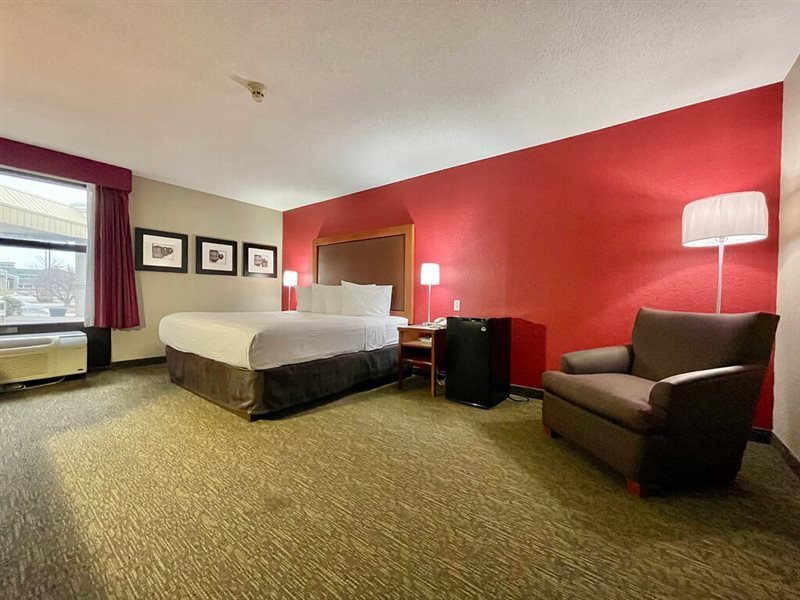 FairBridge Inn & Suites Fort Wayne - photo 6