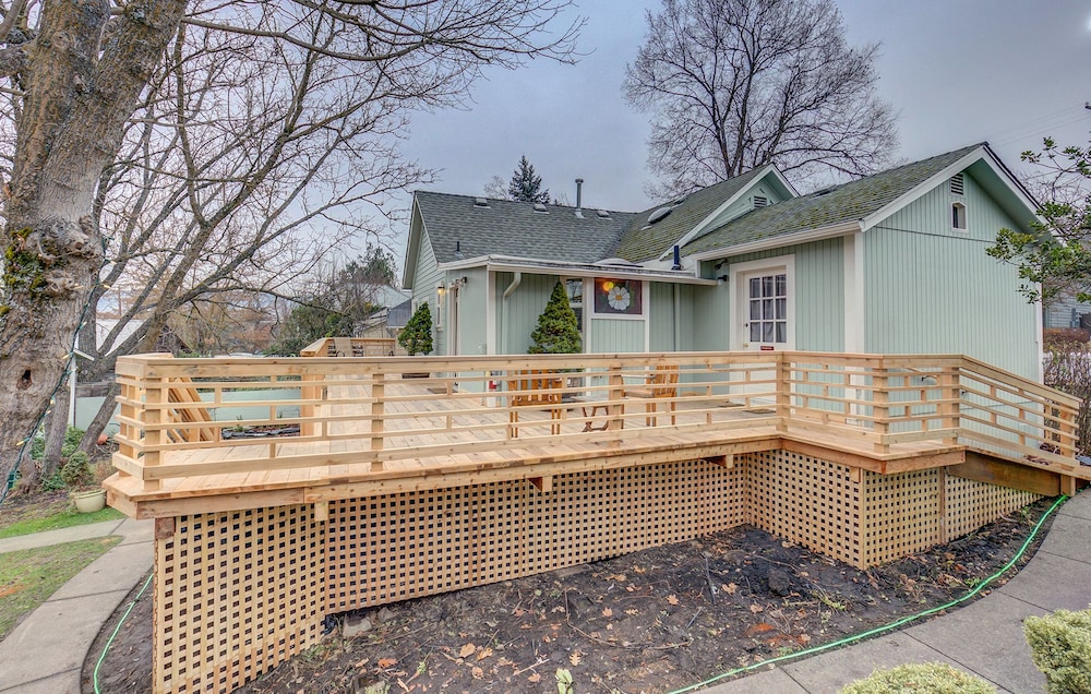Carlisle Garden Suites - photo 44
