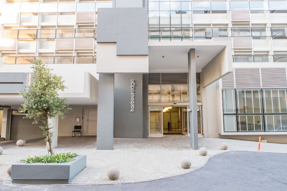 SleepSweet Harbouredge — 4-Star Luxury Hotel in Cape Town, South Africa