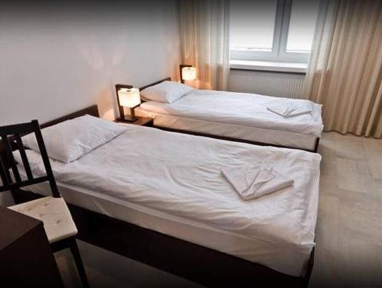 Avion Hotel — hotel in Swidnik