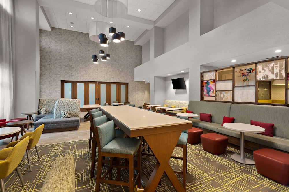 Hampton Inn & Suites by Hilton Ruskin I 75 - photo 53