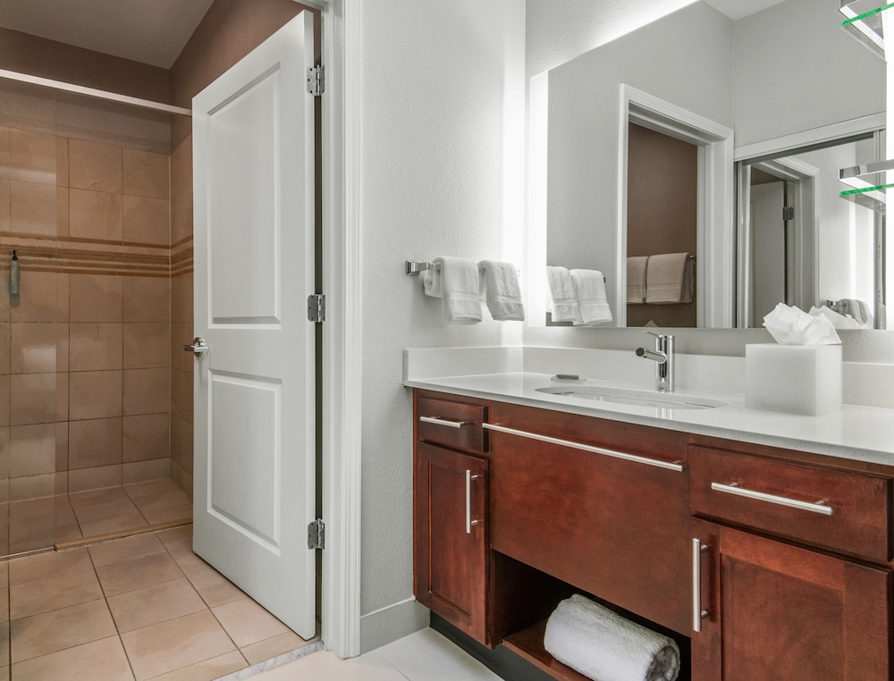 Residence Inn Phoenix Glendale Sports & Entertainment District - photo 29