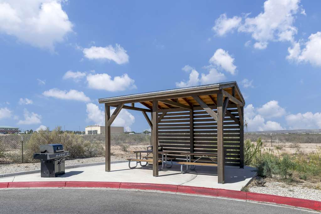 Sleep Inn & Suites Carlsbad Caverns Area - photo 35