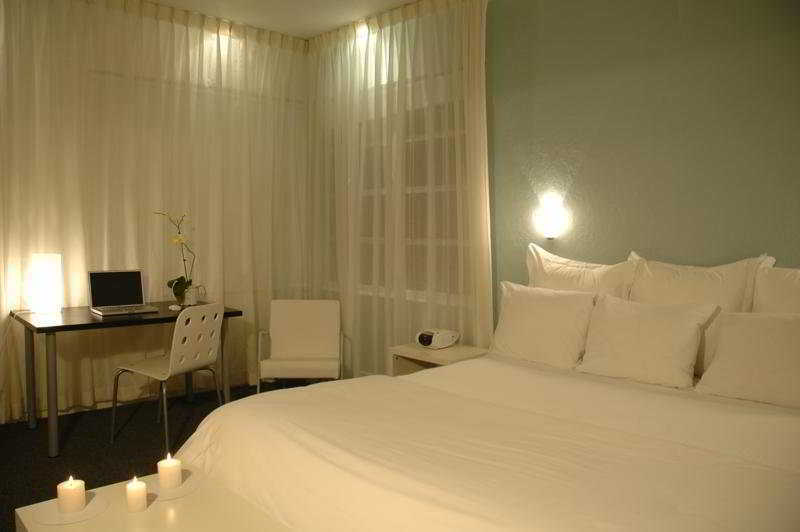 Carlton South Beach Hotel - photo 5