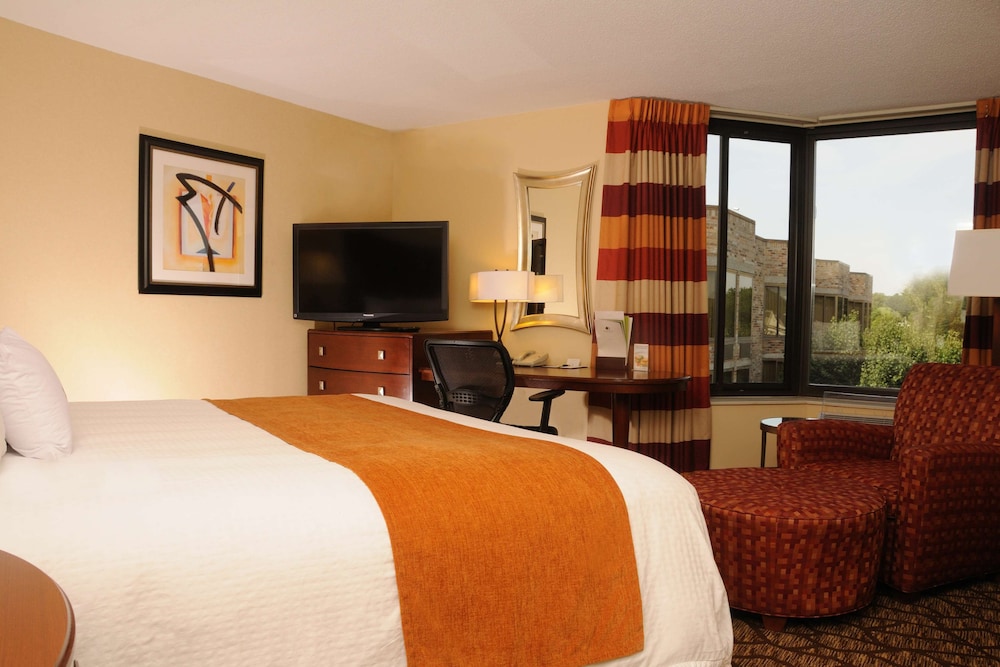 DoubleTree by Hilton Hotel Oak Ridge Knoxville - photo 7