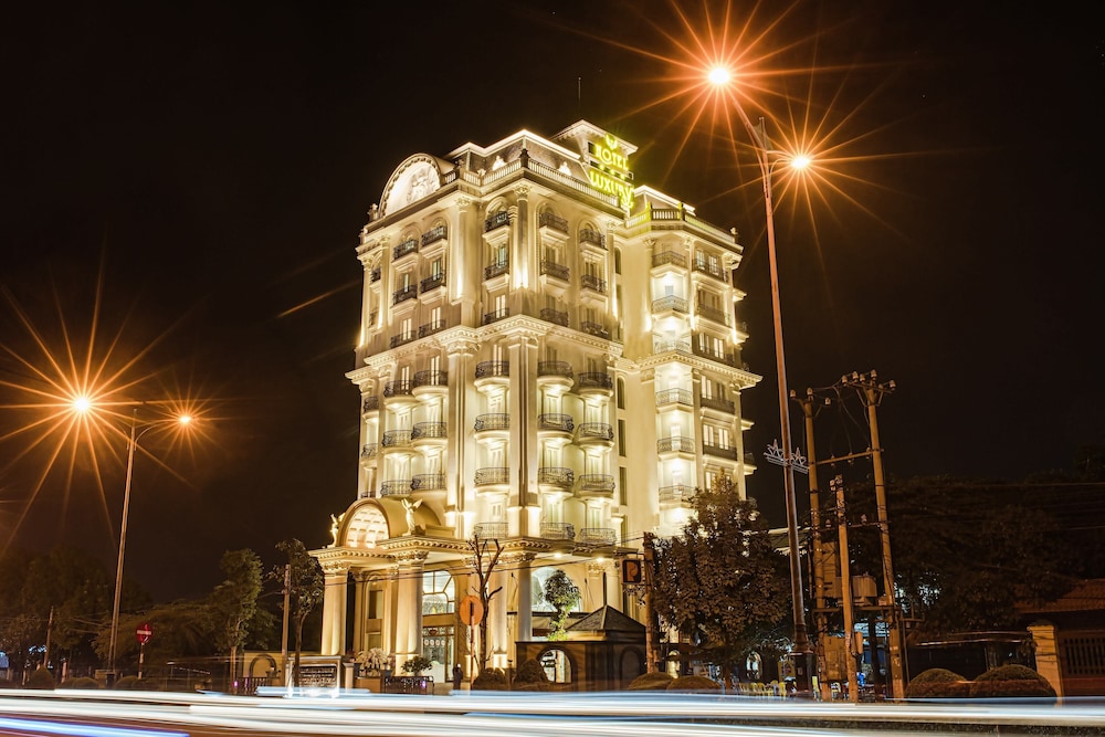 Manh Quan Luxury Hotel in Vinh Yen, Vietnam