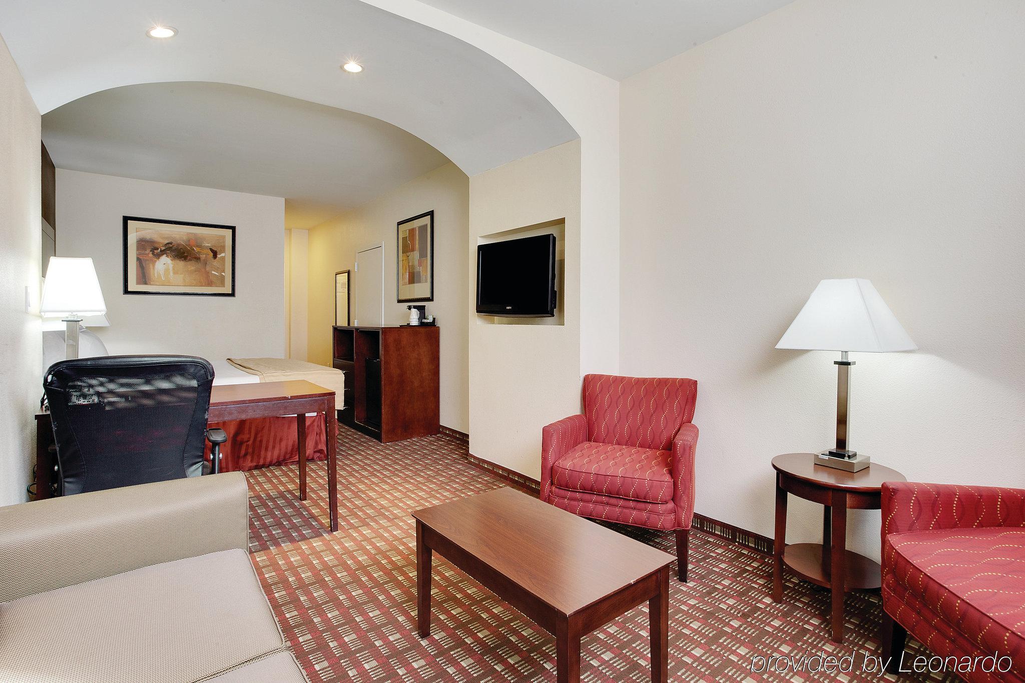 Jfk View Inn & Suites - photo 12