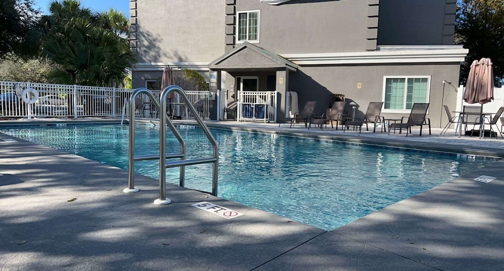SureStay Plus Hotel by Best Western Vero Beach - photo 32
