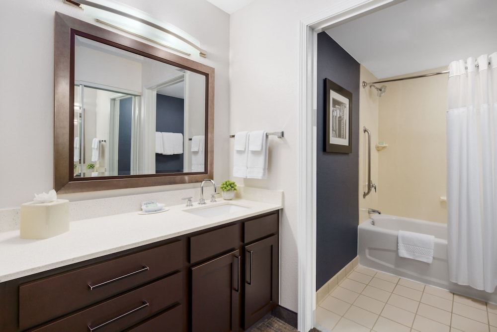 Residence Inn by Marriott Boston Franklin - photo 12
