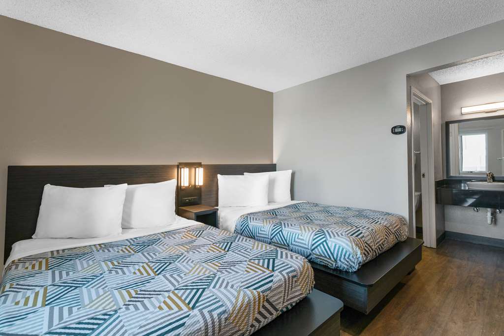 Motel 6 Merced CA North - photo 15
