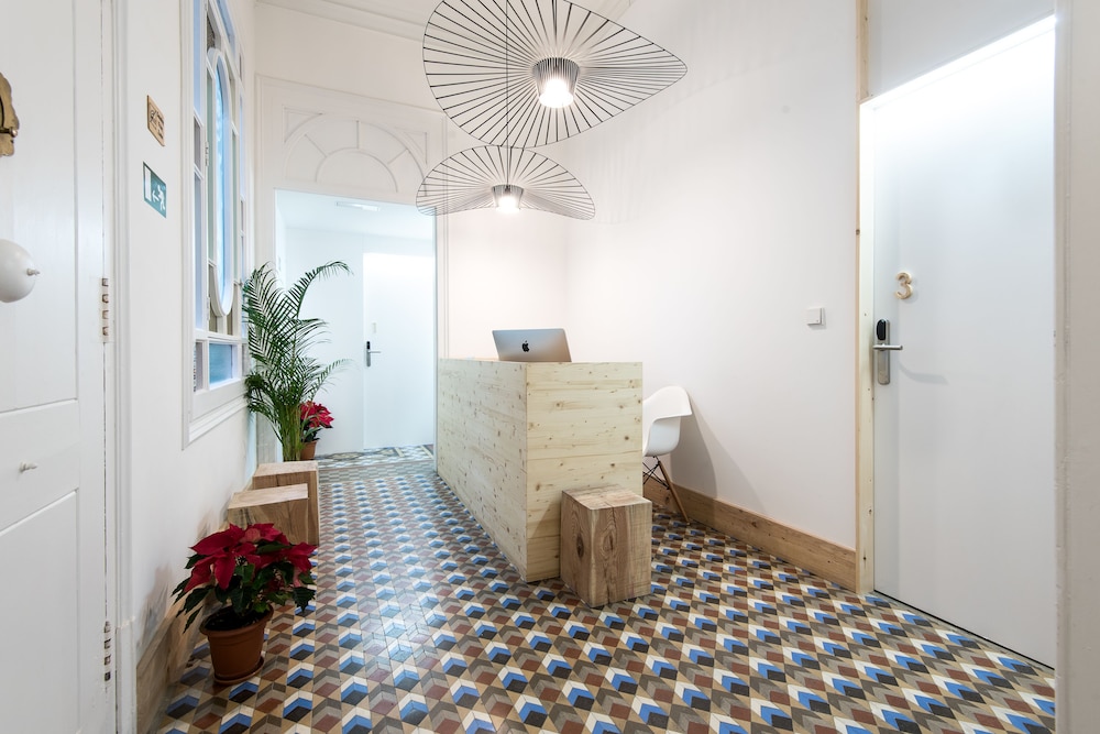 La Casa de Antonio Petit Hotel — Barcelona — photo 2