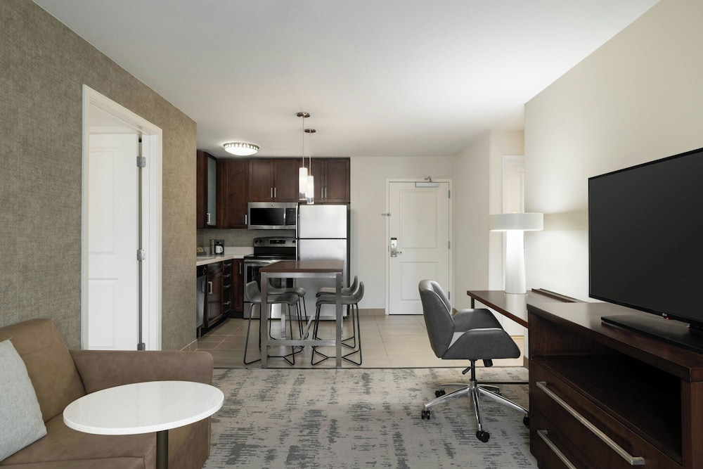 Residence Inn Des Moines Downtown - photo 13